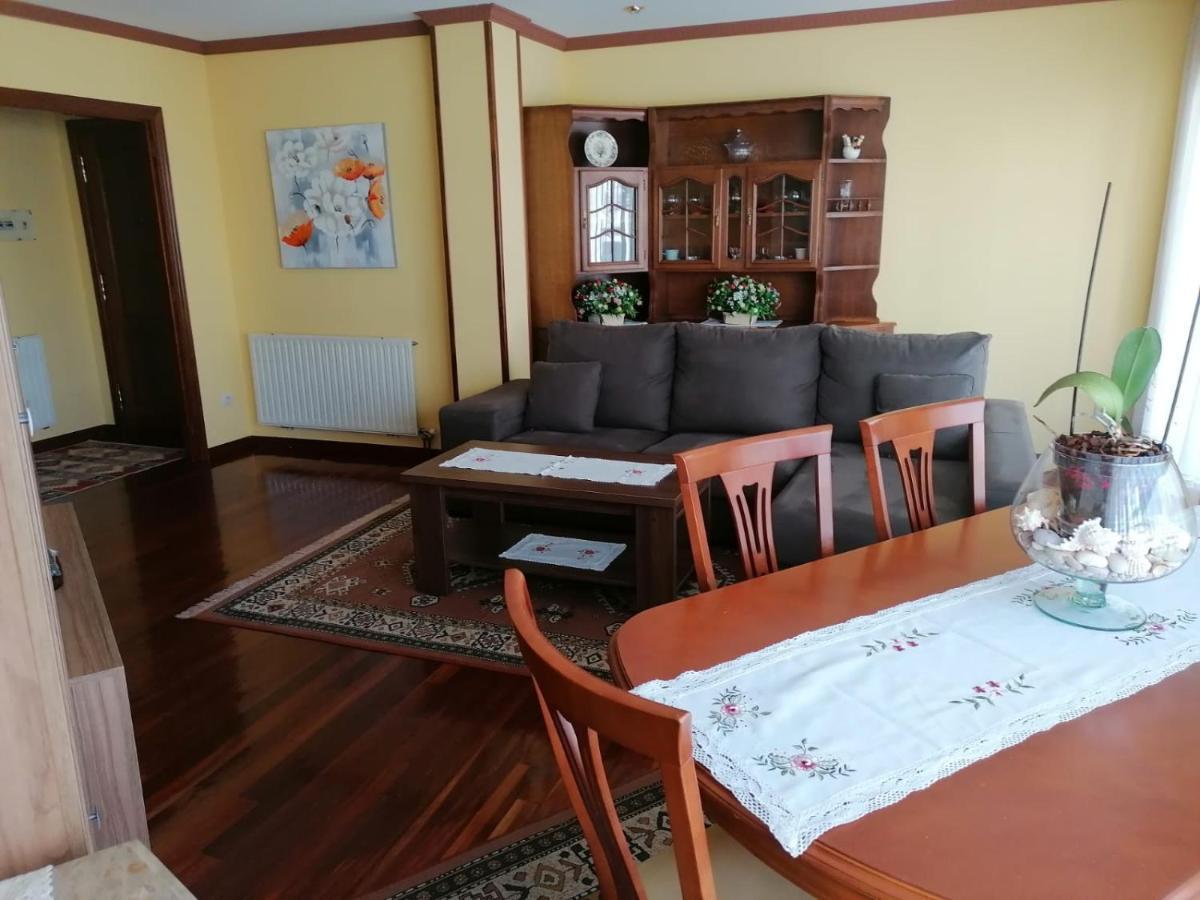 Apartament Piso As Camelias Pontevedra Zewnętrze zdjęcie